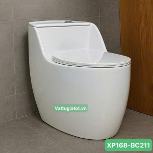 Bồn cầu trứng trắng nút xả lệch cao cấp XP168-BC211 men nano kháng khuẩn, xả êm tiết kiệm nước.